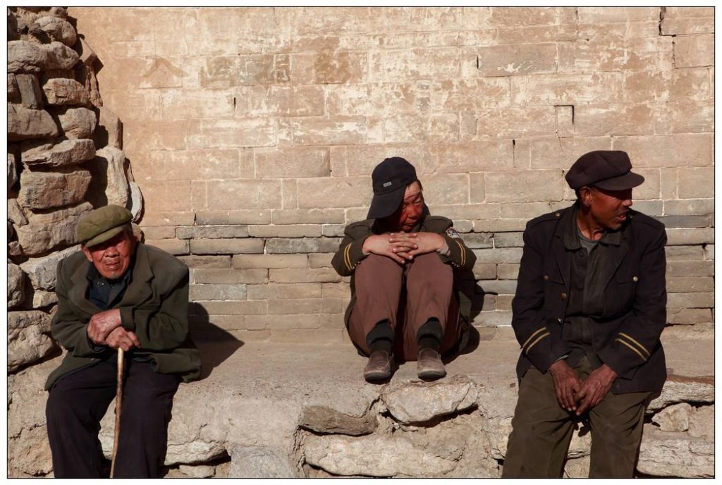 农村老人选择自杀的背后,有什么心酸的故事?